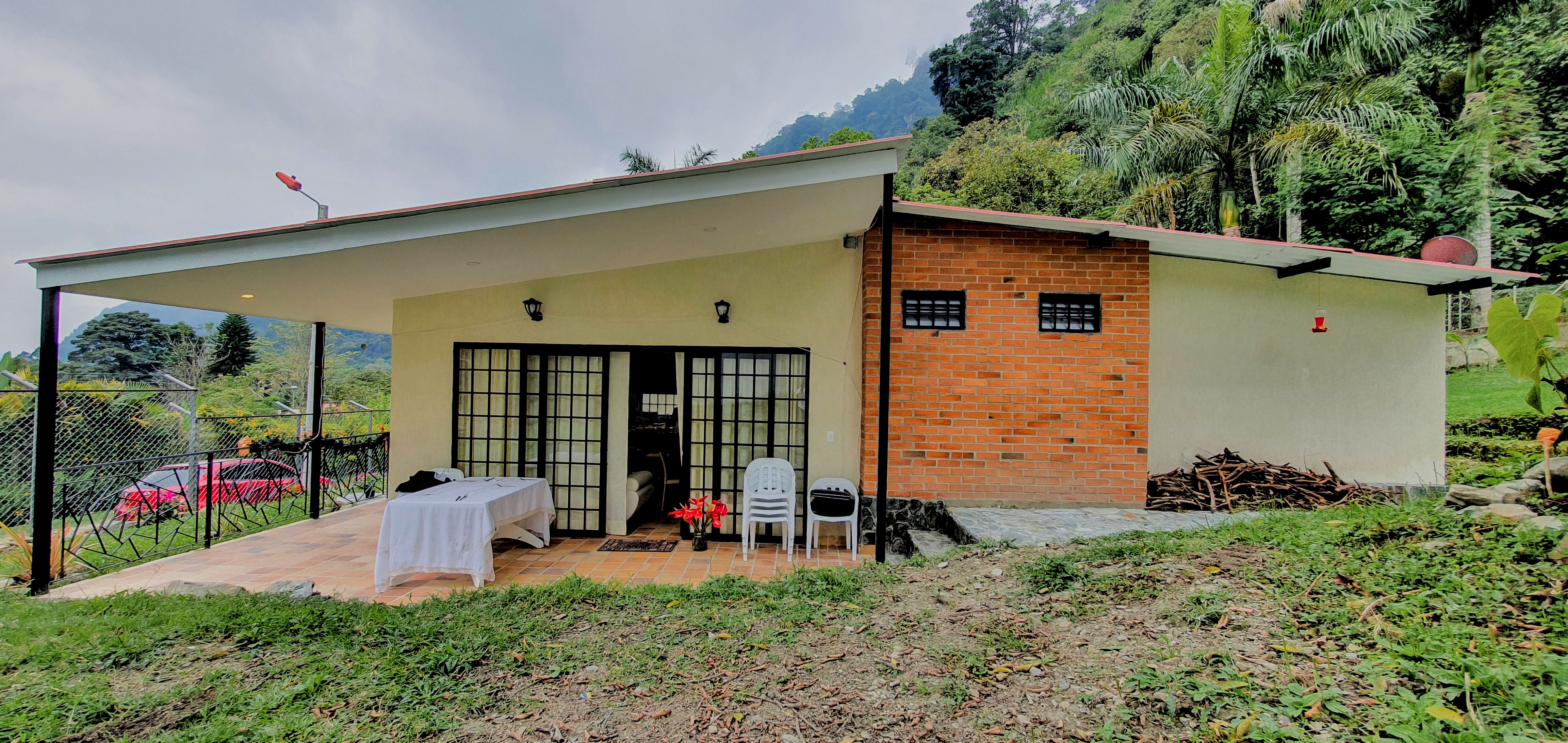 Casa Campestre en Villa Restrepo - Imagen 3